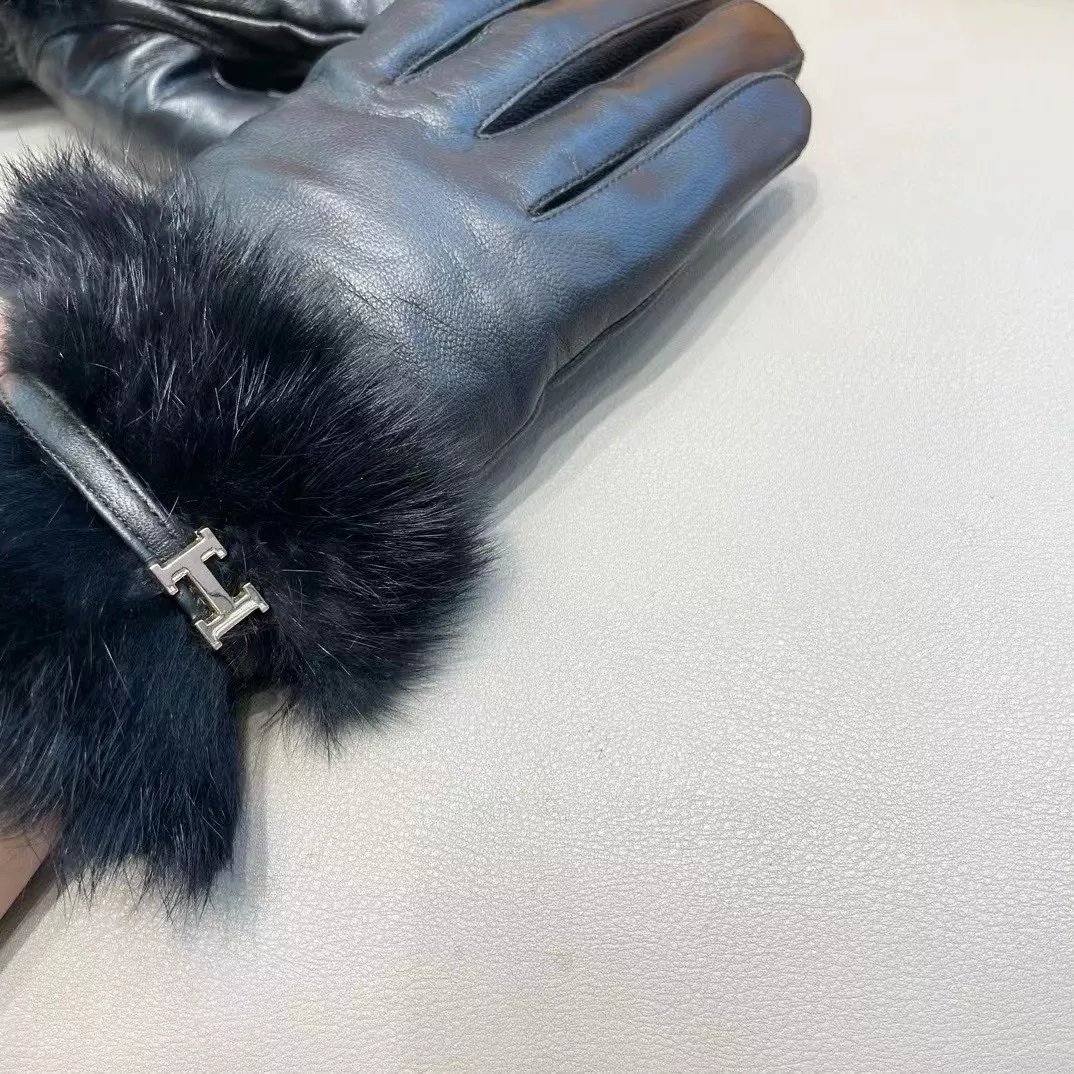 Hermes Gloves For Women Versatile 4556 - Image 4