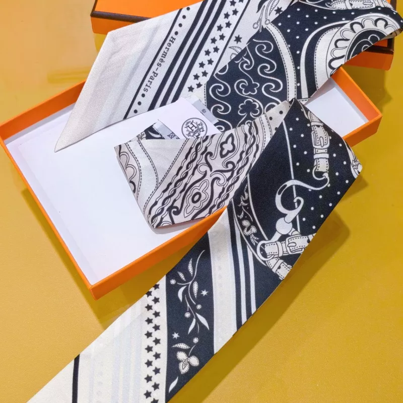 Hermes Silk Scarf HighQuality 4282 - Image 3