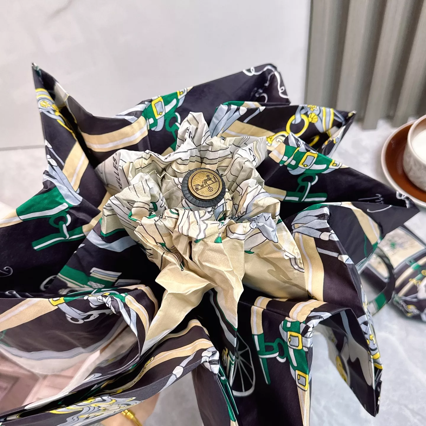 Hermes Umbrellas Durable 4943 - Image 4