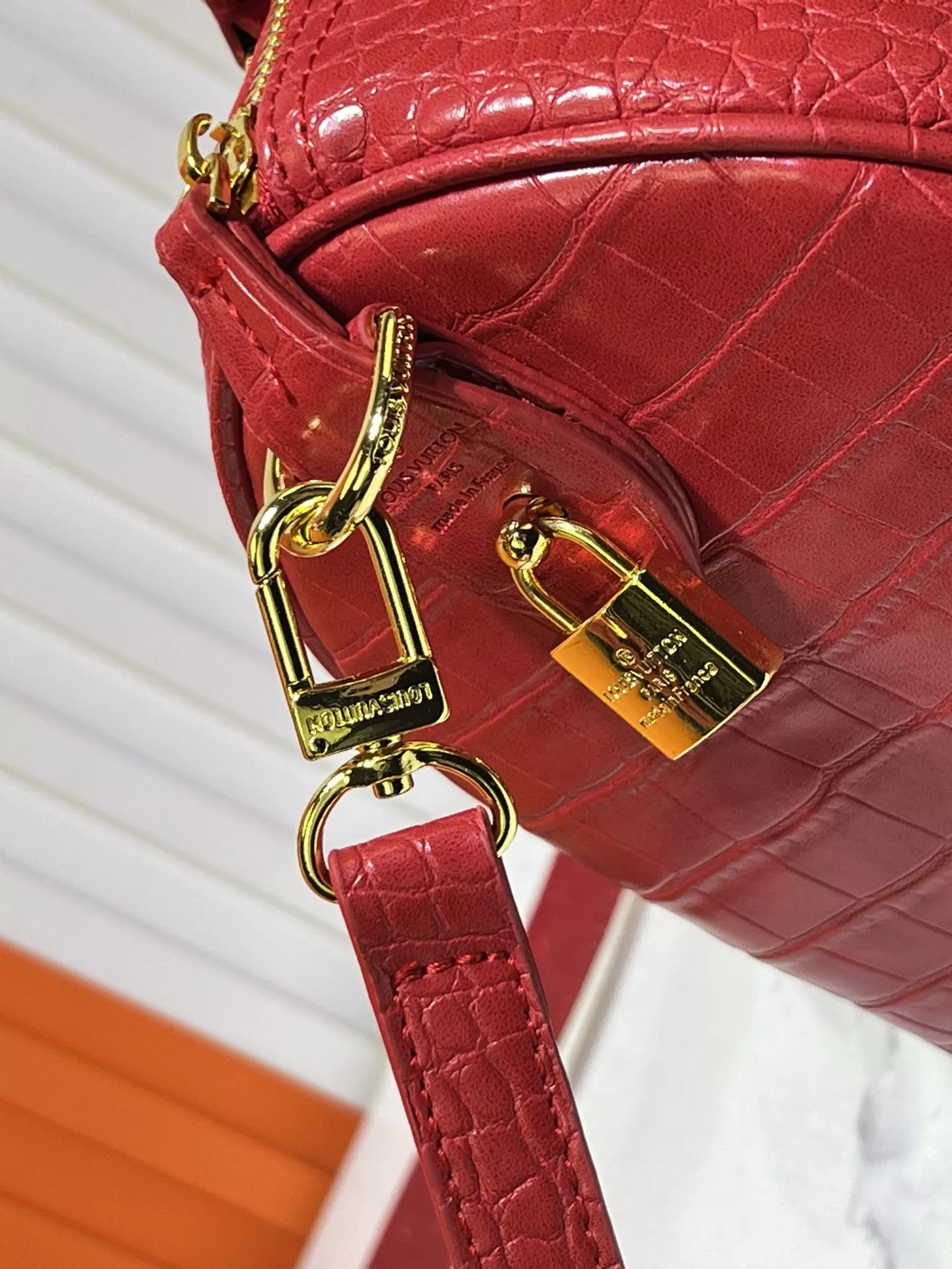 HighQuality 547 Louis Vuitton AAA Quality Handbags For Women - Image 4