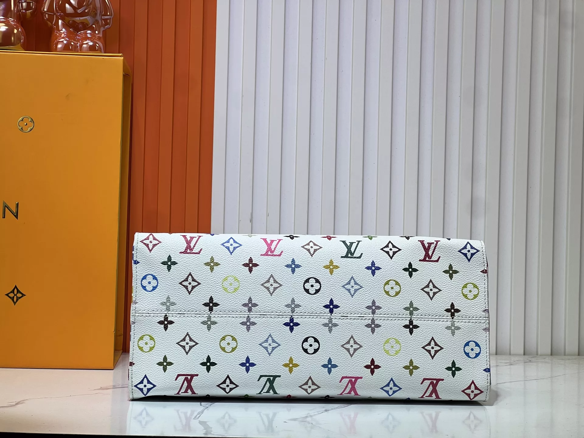 Lightweight 7457 Louis Vuitton AAA Quality Handbags For Women - Image 6