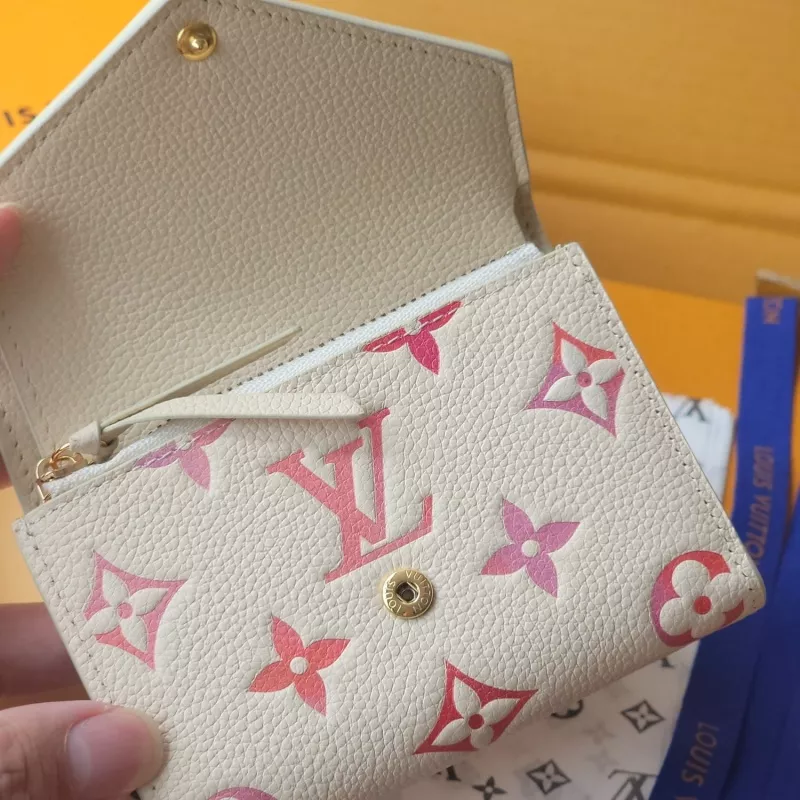 Louis Vuitton AAA Quality Card Case SportInspired 8352 - Image 5