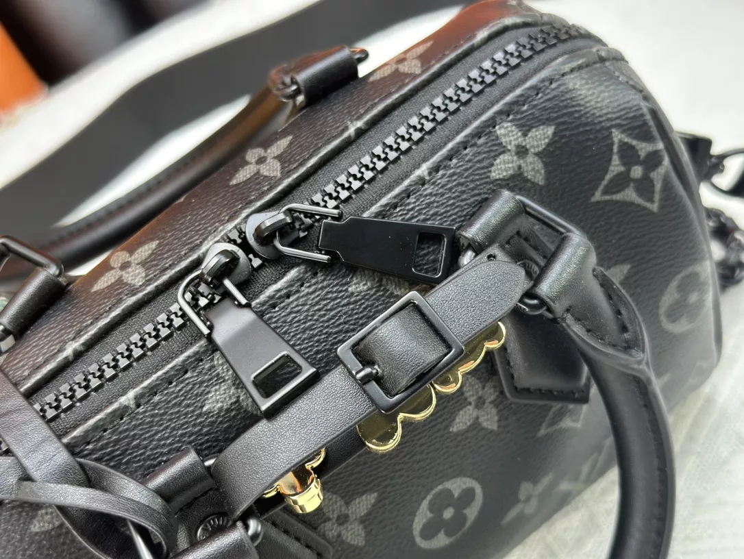 Louis Vuitton AAA Quality Handbags For Women Popular 4515 - Image 6