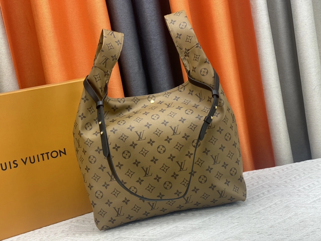 Louis Vuitton AAA Quality Handbags For Women SmartChoice 2331 - Image 3