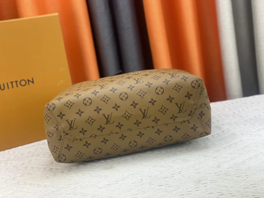 Louis Vuitton AAA Quality Handbags For Women SmartChoice 2331 - Image 5