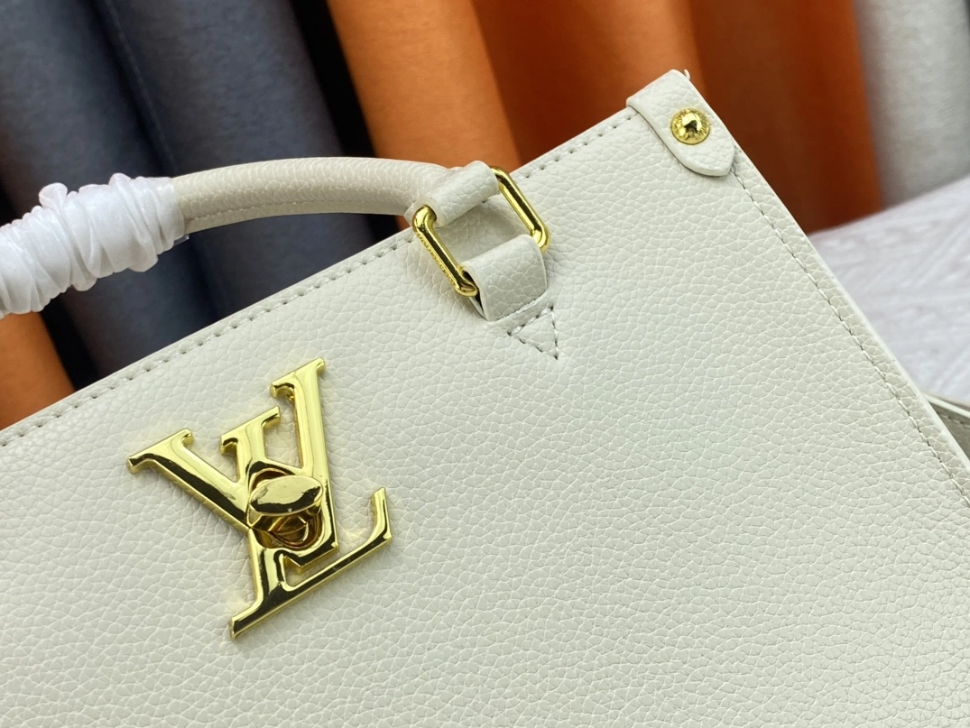 Louis Vuitton AAA Quality Handbags For Women SmartChoice 6373 - Image 7