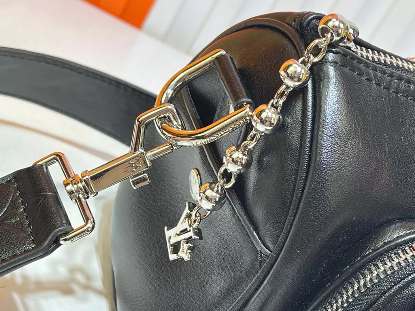 Louis Vuitton AAA Quality Handbags For Women Soft 361 - Image 6