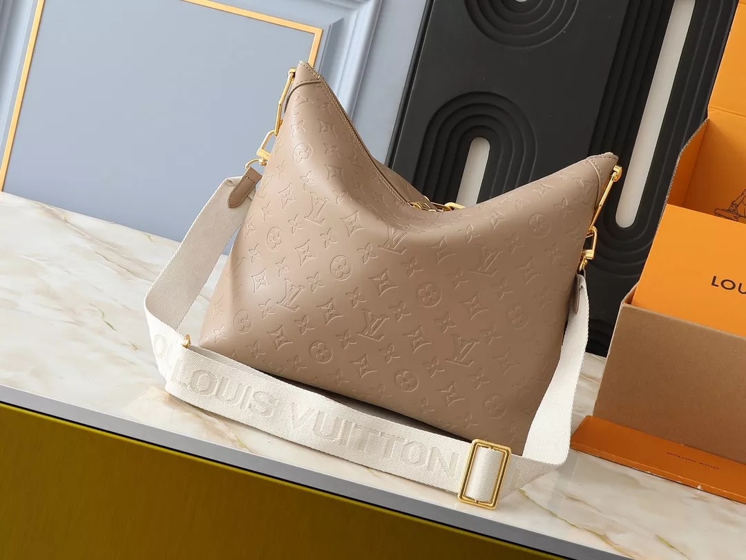 Louis Vuitton AAA Quality Messenger Bags For Women Elegant 3782 - Image 3