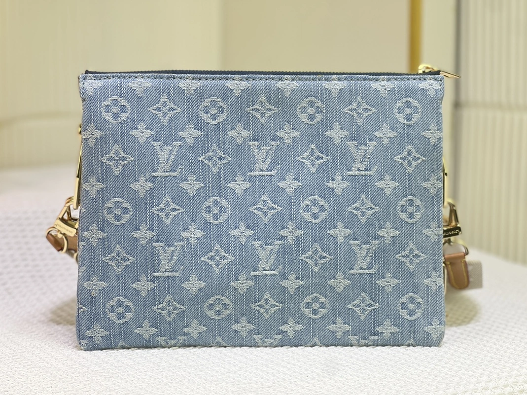 Louis Vuitton AAA Quality Messenger Bags For Women NewStyle 4755 - Image 6