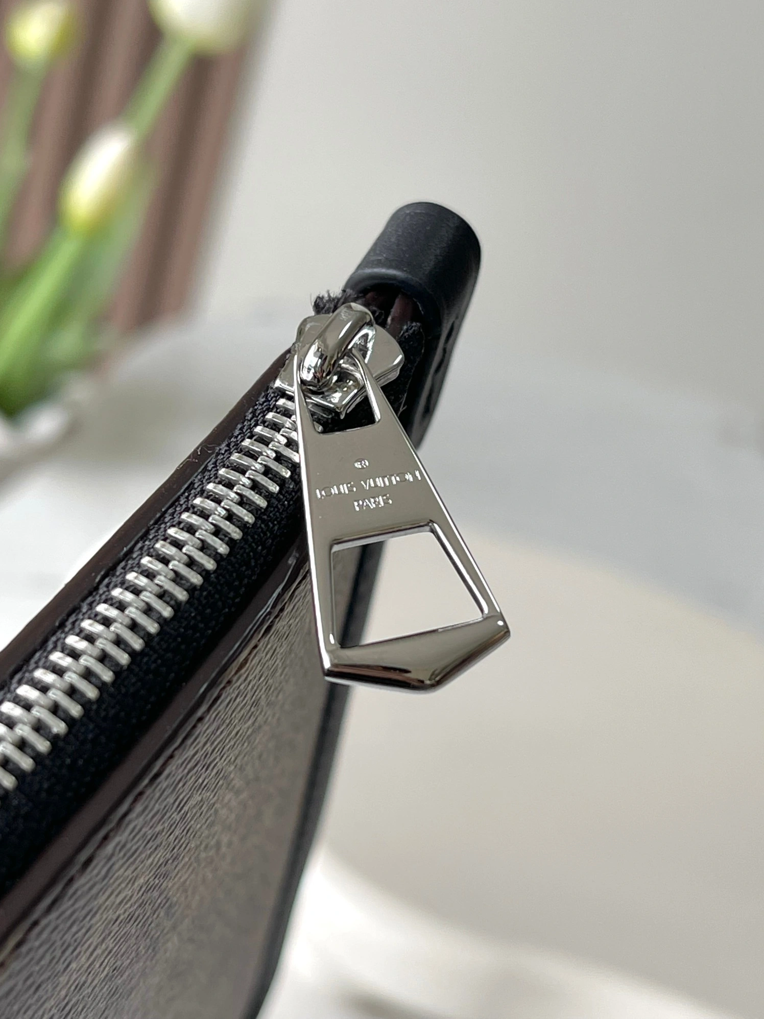 Louis Vuitton AAA Quality Shoulder Bags For Women Compact 9314 - Image 6