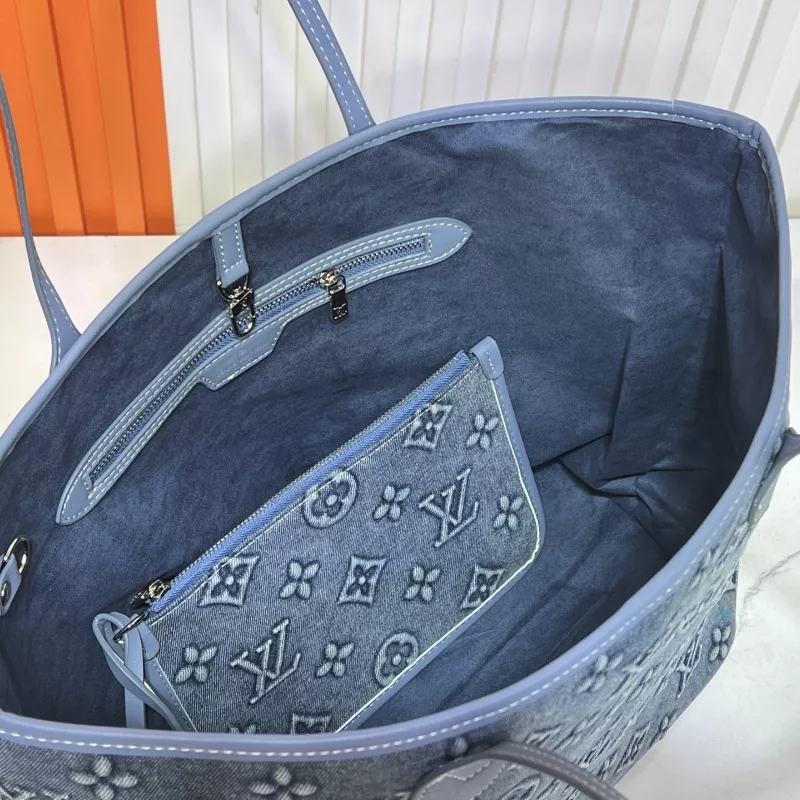 Louis Vuitton AAA Quality Shoulder Bags For Women Practical 3024 - Image 7