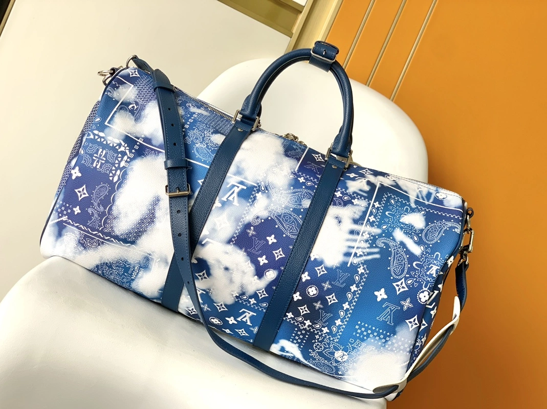 Louis Vuitton AAA Travel Bags Popular 3544