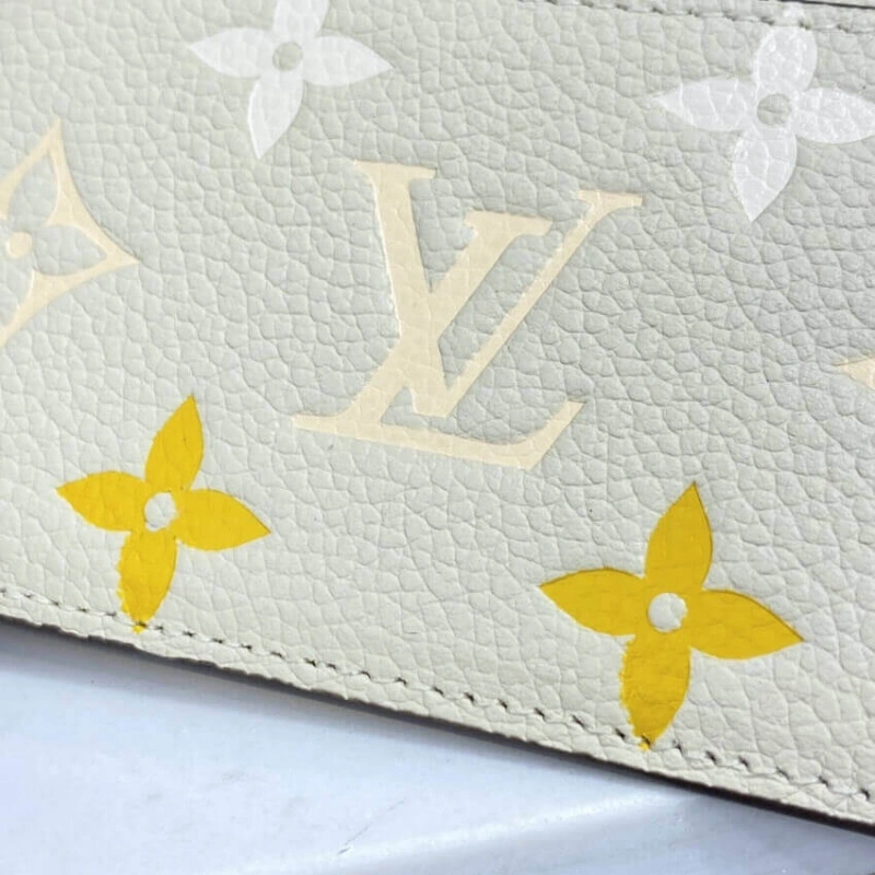 3 card sl Louis Vuitton Card Holder Beige - Image 6