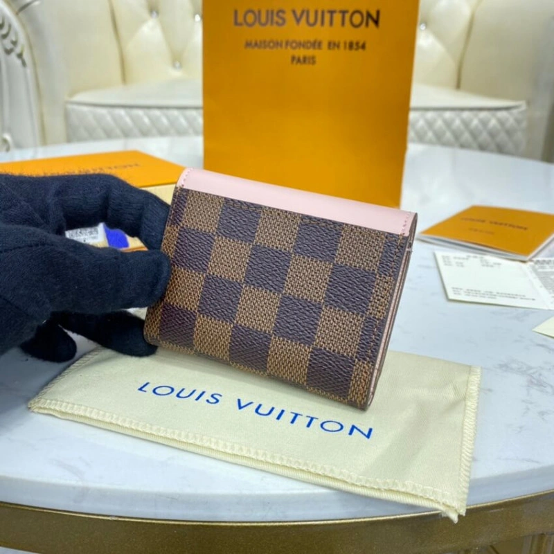 Zipped co Louis Vuitton Damier Ebene Zoe Wallet Pink - Image 3