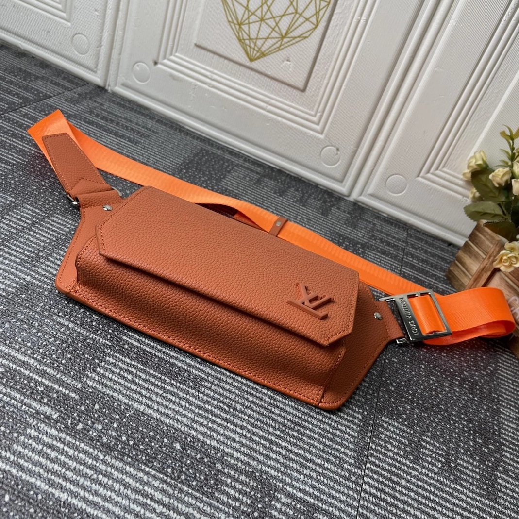 Louis Vuitton LV AAA Man Pockets Refined 4799 - Image 3