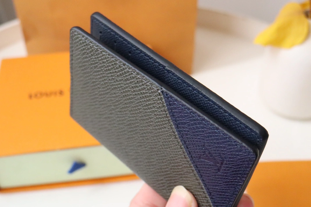 Louis Vuitton LV Card Case AllSeason 8489 - Image 3