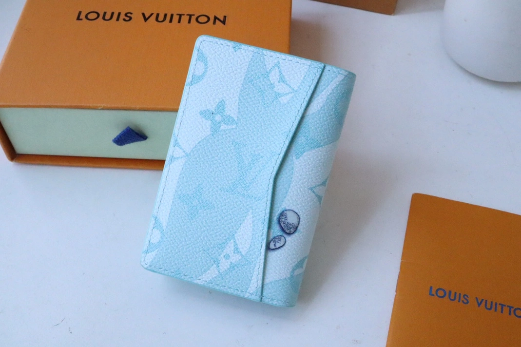 Louis Vuitton LV Card Case Elegant 440