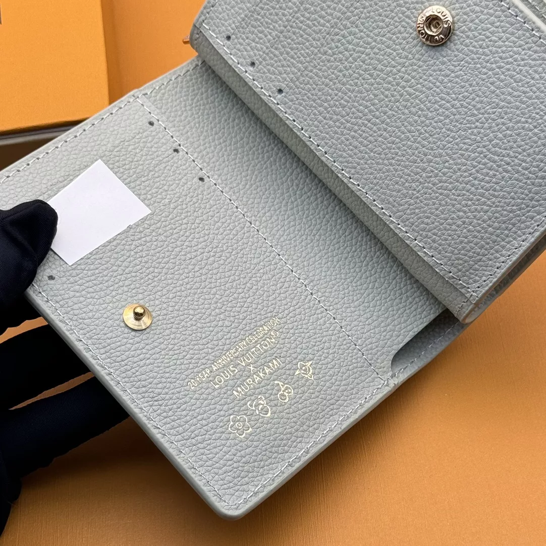 Louis Vuitton LV Card Case For Women Unique 5956 - Image 5