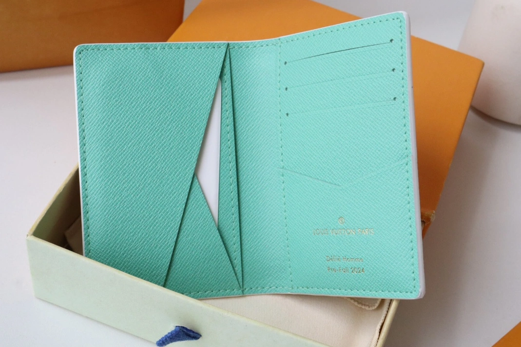 Louis Vuitton LV Card Case SportInspired 1427 - Image 5