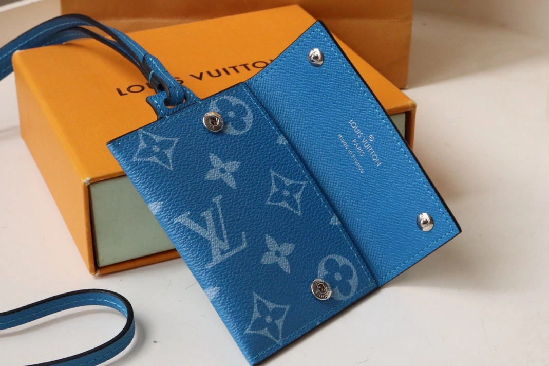 Louis Vuitton LV Card Case Stylish 9129 - Image 7