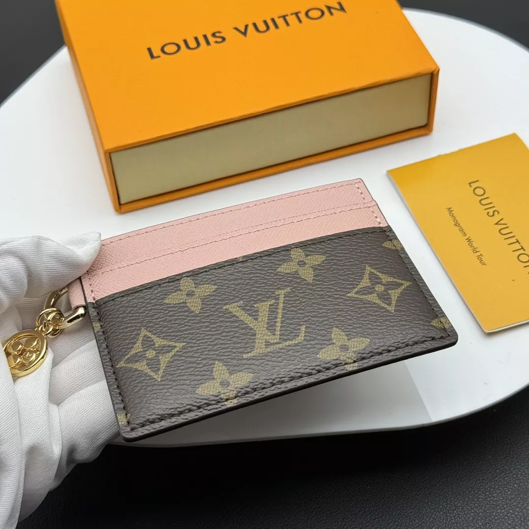 Louis Vuitton LV Card Case WellDesigned 5461 - Image 4
