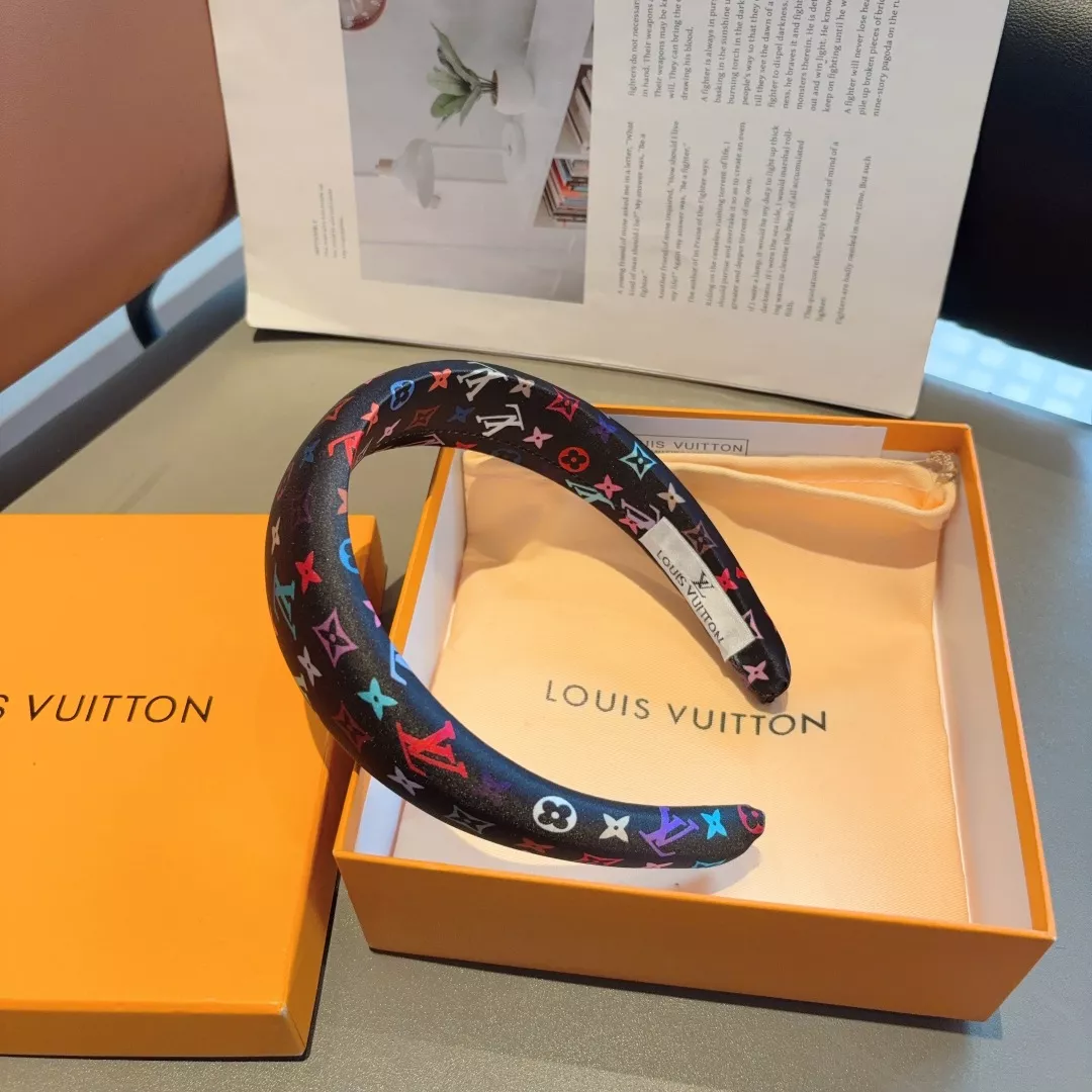 Louis Vuitton LV Headband For Women Durable 2226 - Image 5