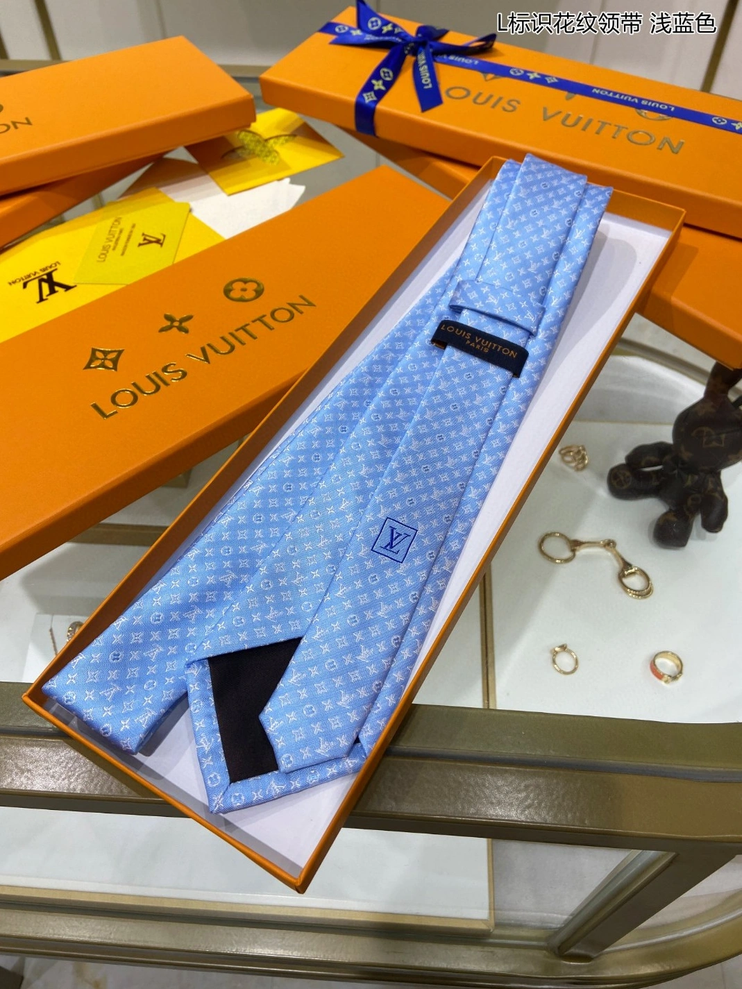 Louis Vuitton LV Necktie For Men Durable 5892 - Image 3