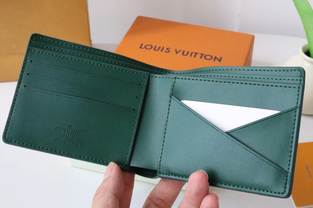 Louis Vuitton LV Wallets Efficient 6863 - Image 5