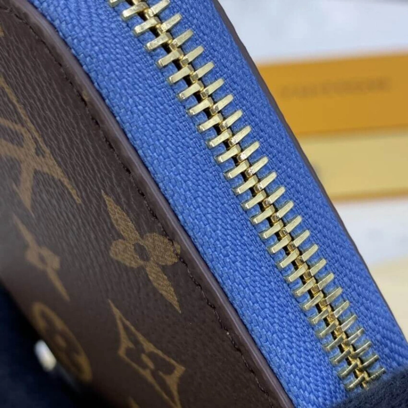 19.5 x 10 Louis Vuitton Monogram Zippy Wallet Blue - Image 6