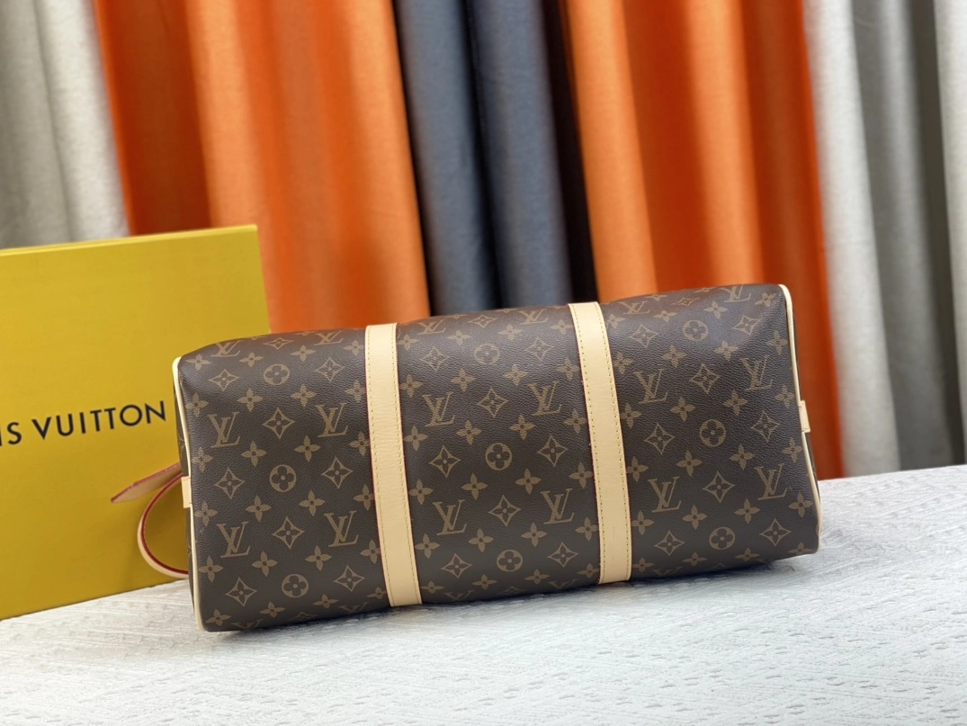 Louis Vuitton Travel Bags Reliable 641 - Image 4