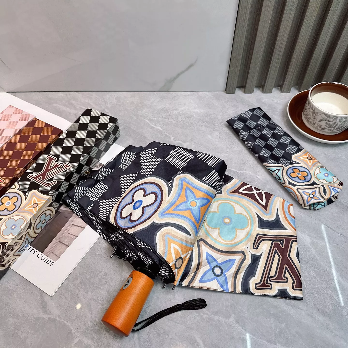 Louis Vuitton Umbrellas SportInspired 9809 - Image 3