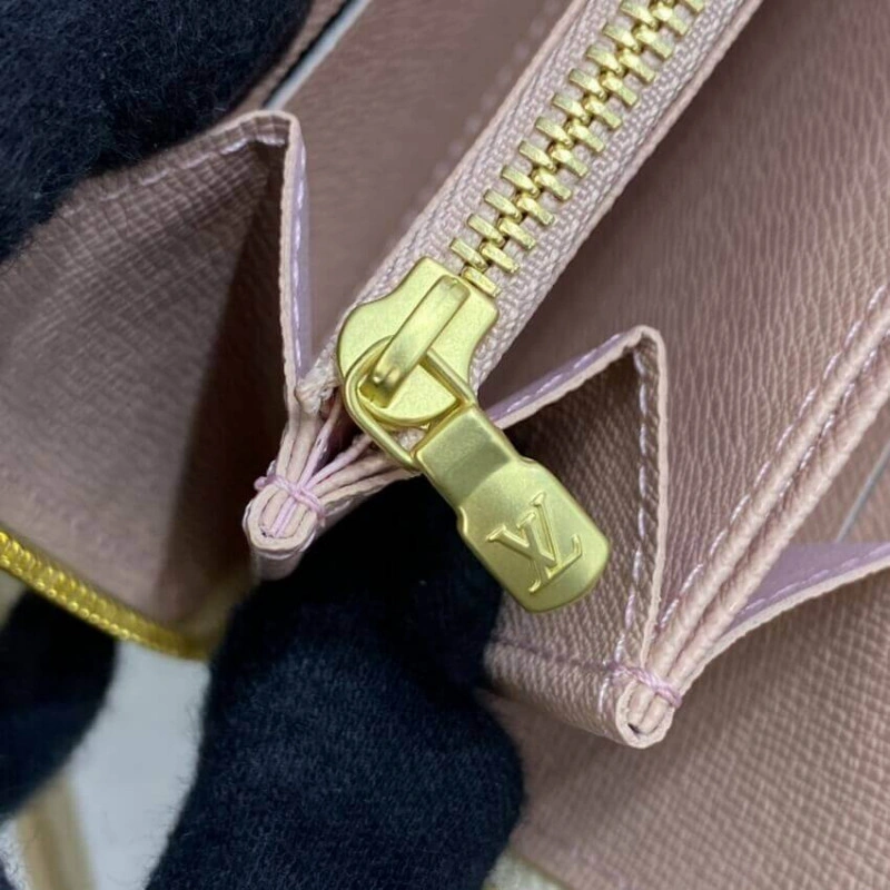 Open comp Louis Vuitton Zippy Wallet Mist Gray - Image 7