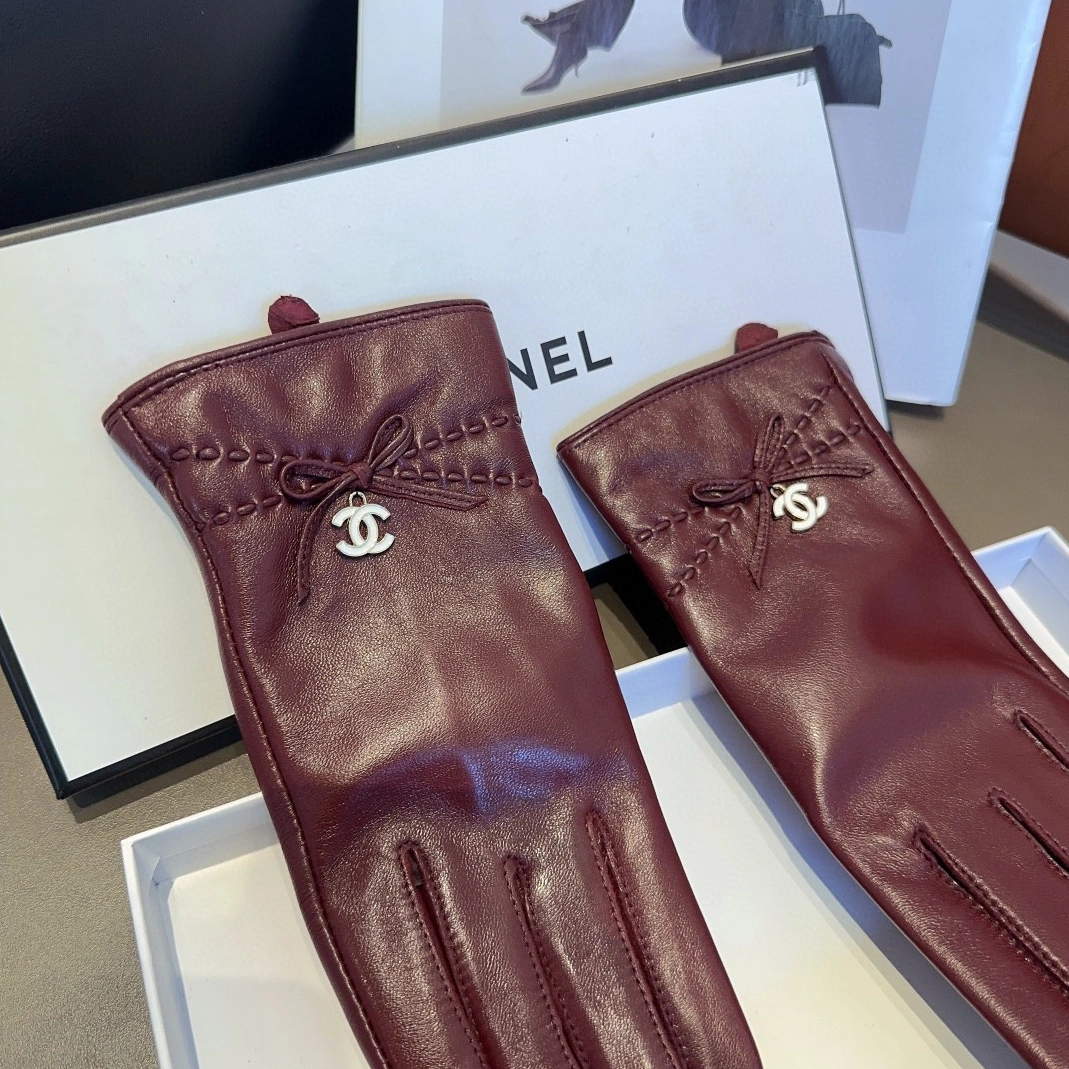Minimalist 3696 Chanel Gloves For Women - Image 4