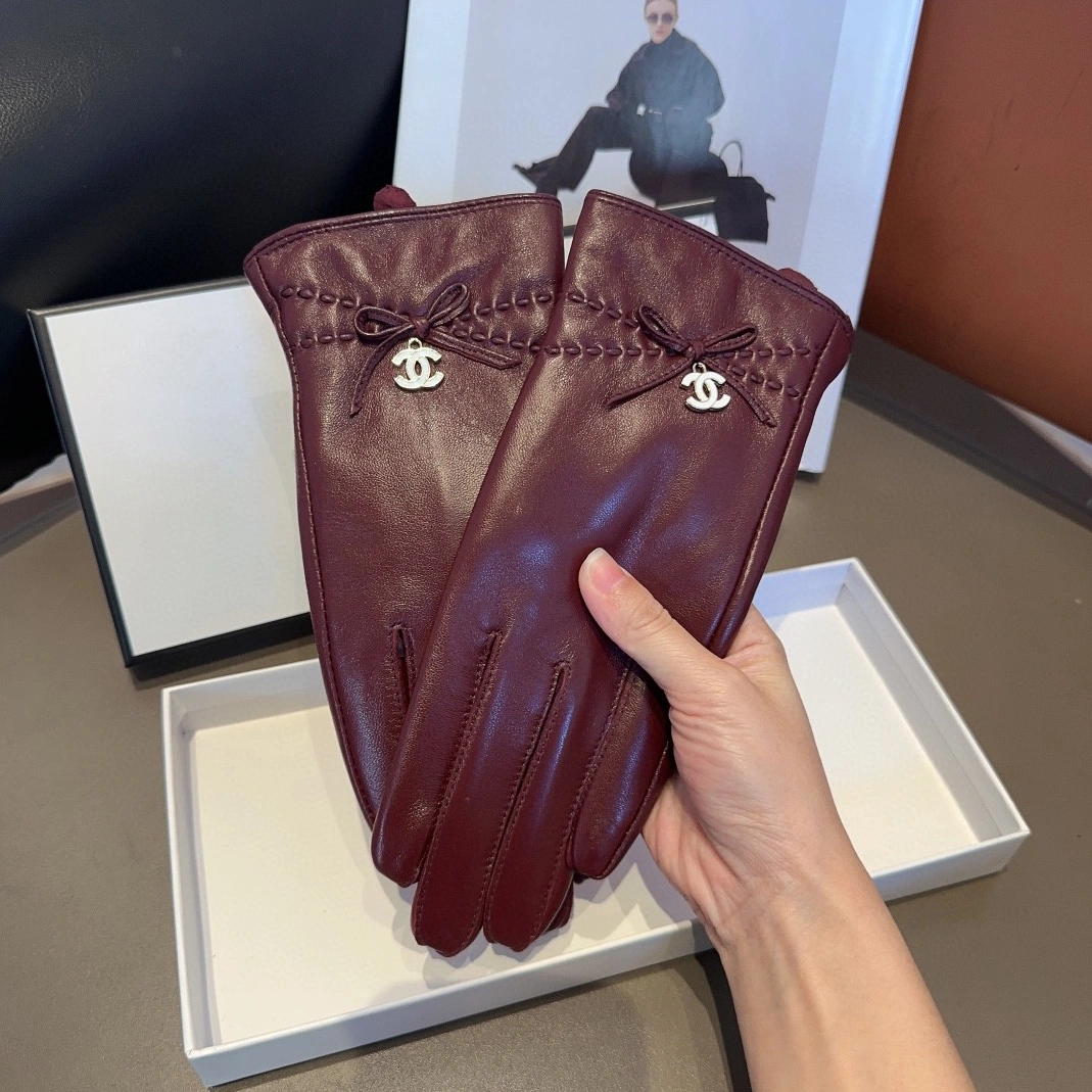 Minimalist 3696 Chanel Gloves For Women - Image 6