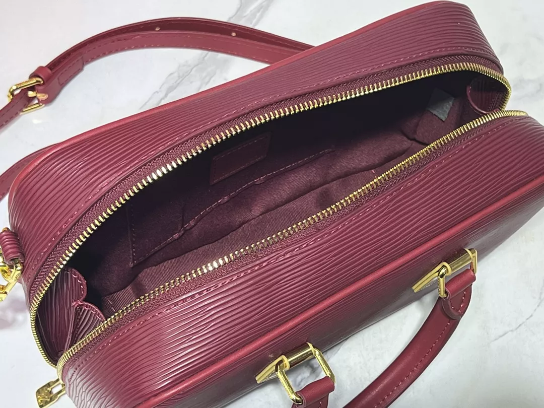 Minimalist 8687 Louis Vuitton AAA Quality Handbags For Women - Image 7