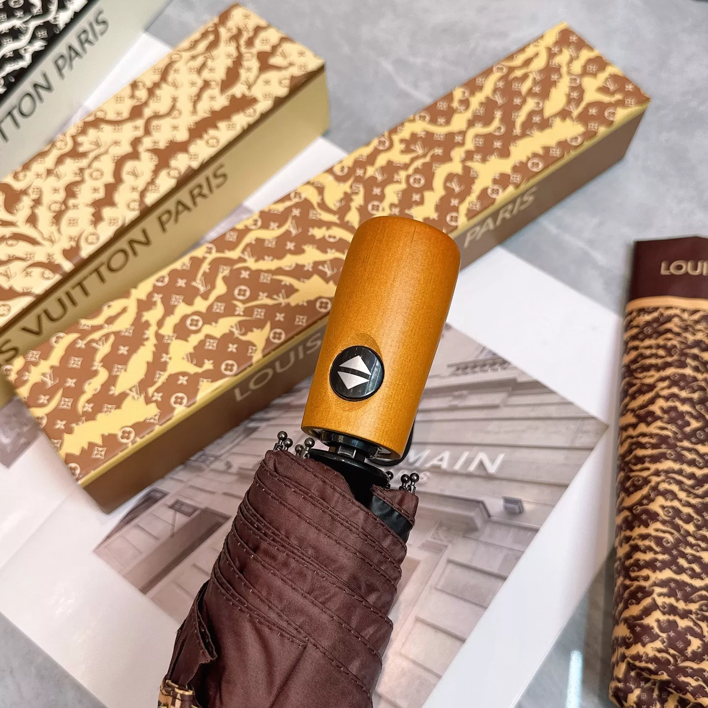 Modern 4554 Louis Vuitton Umbrellas