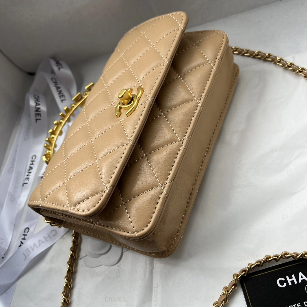 ModernLook 6601 Chanel AAA Quality Messenger Bags For Women - Image 5