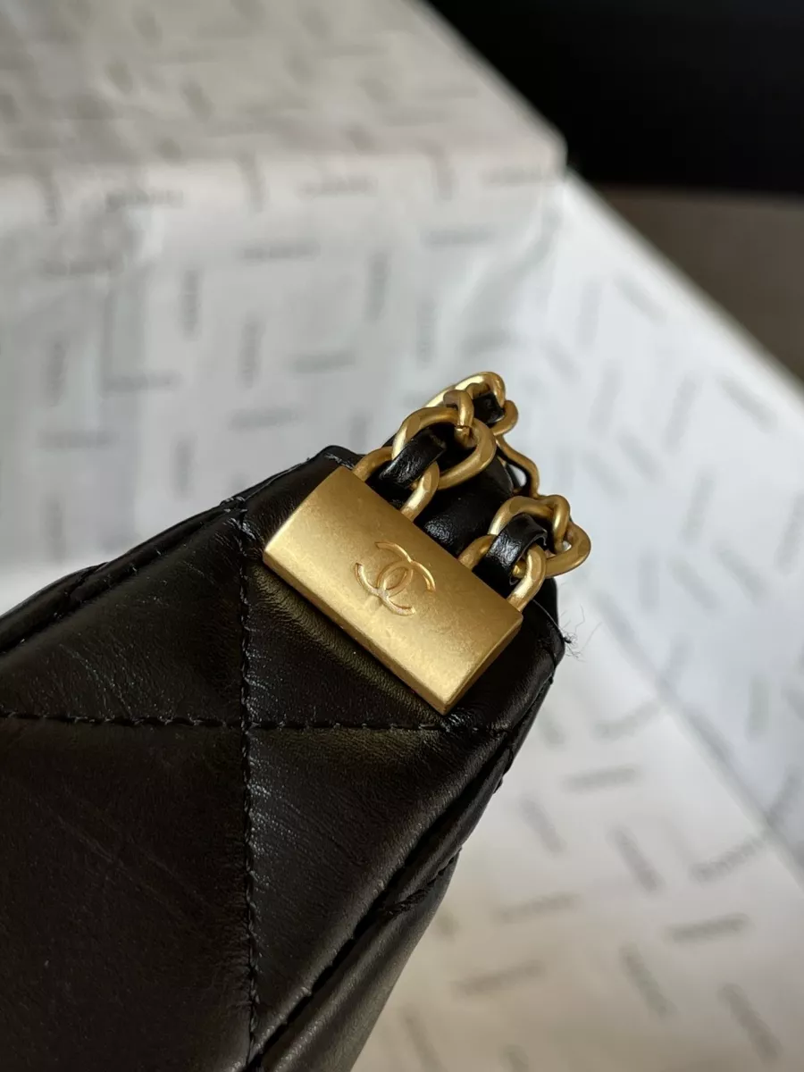 ModernLook 661 Chanel AAA Quality Shoulder Bags For Women - Image 6