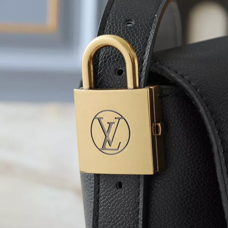 ModernLook 7558 Louis Vuitton AAA Quality Messenger Bags For Women - Image 6