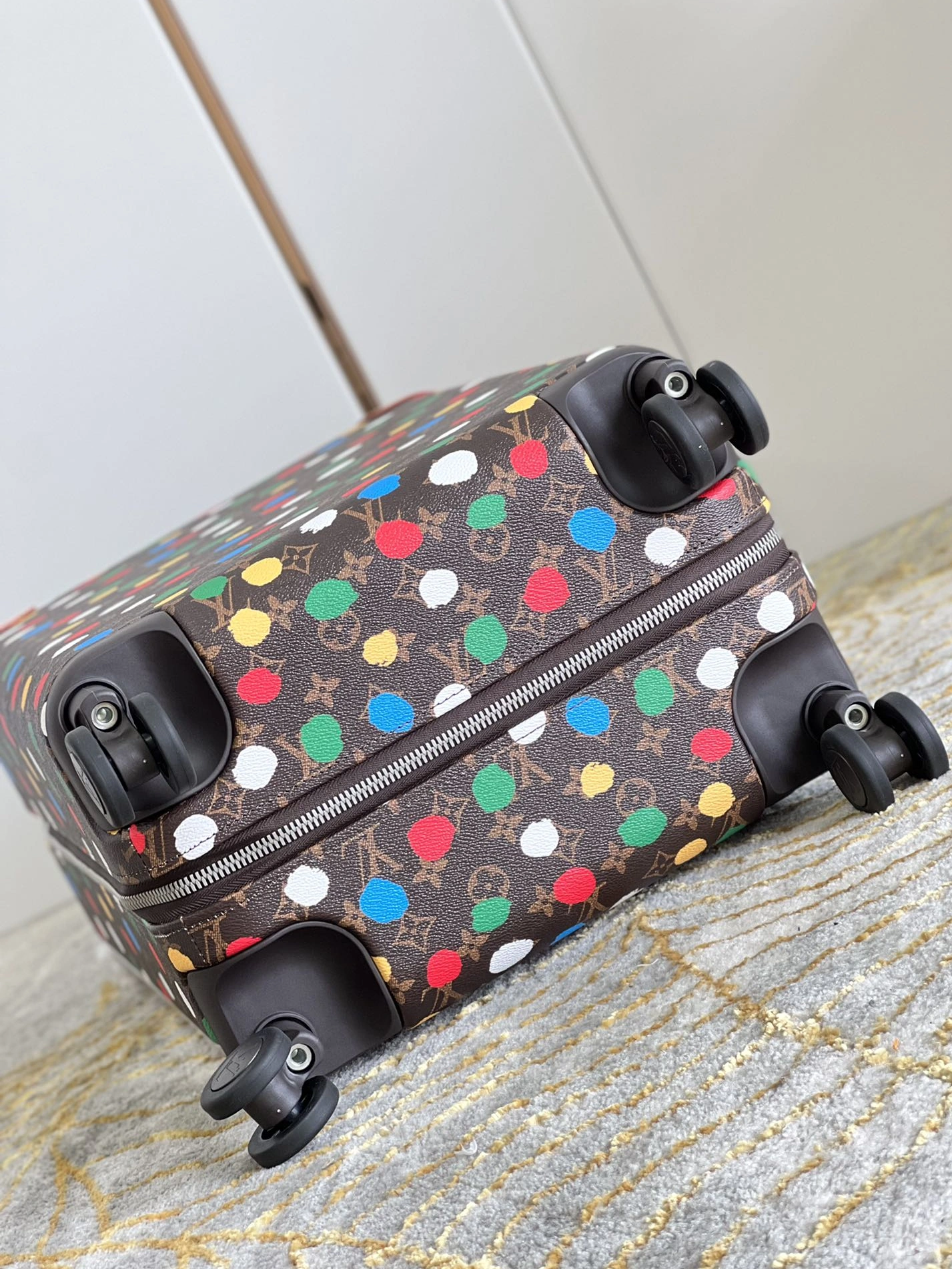 Popular 3165 Louis Vuitton Luggage - Image 5