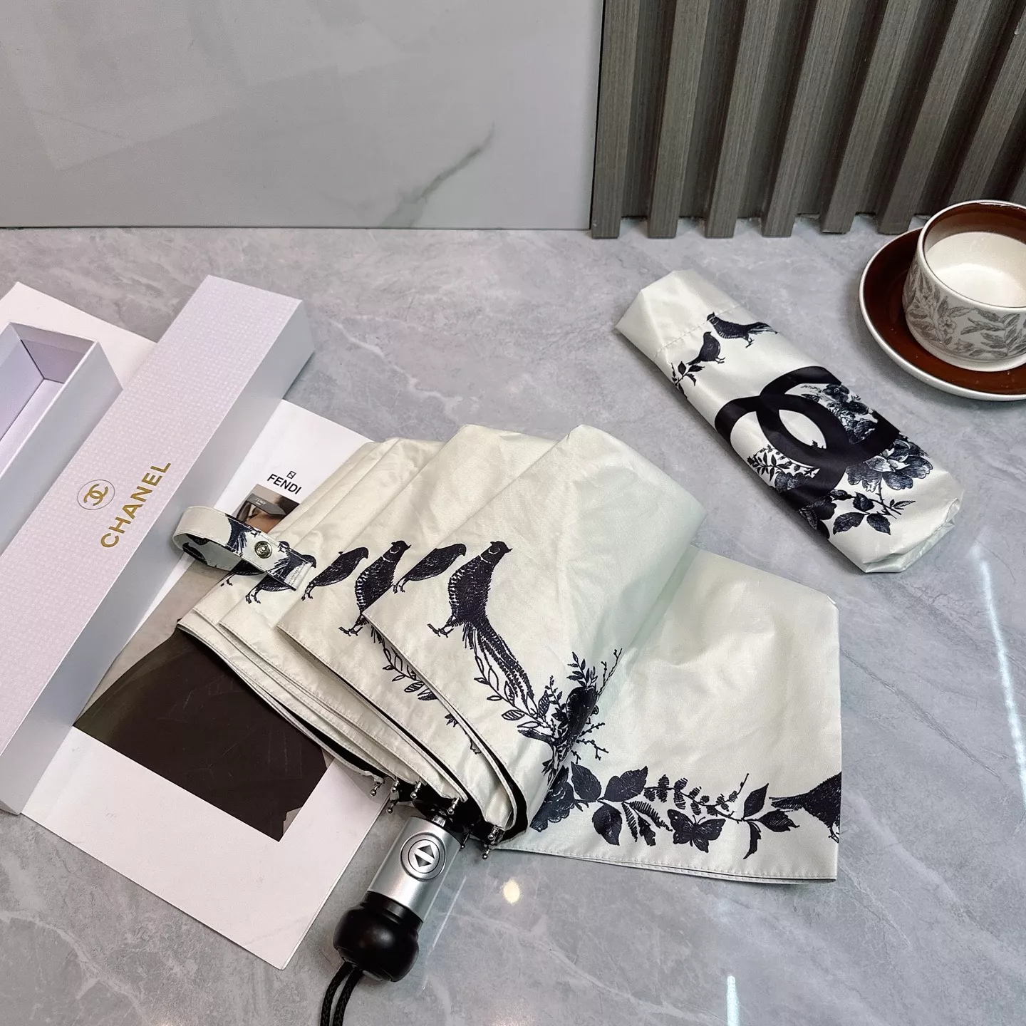 Popular 8594 Chanel Umbrellas - Image 4