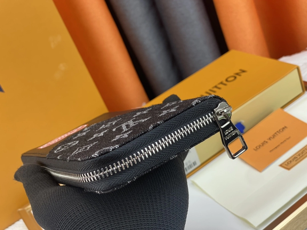 Practical 3438 Louis Vuitton AAA Quality Wallets - Image 4