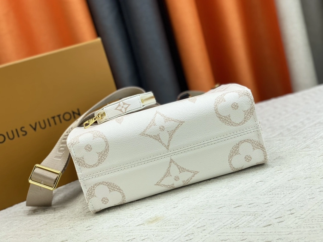 Practical 6019 Louis Vuitton AAA Quality Handbags For Women - Image 5