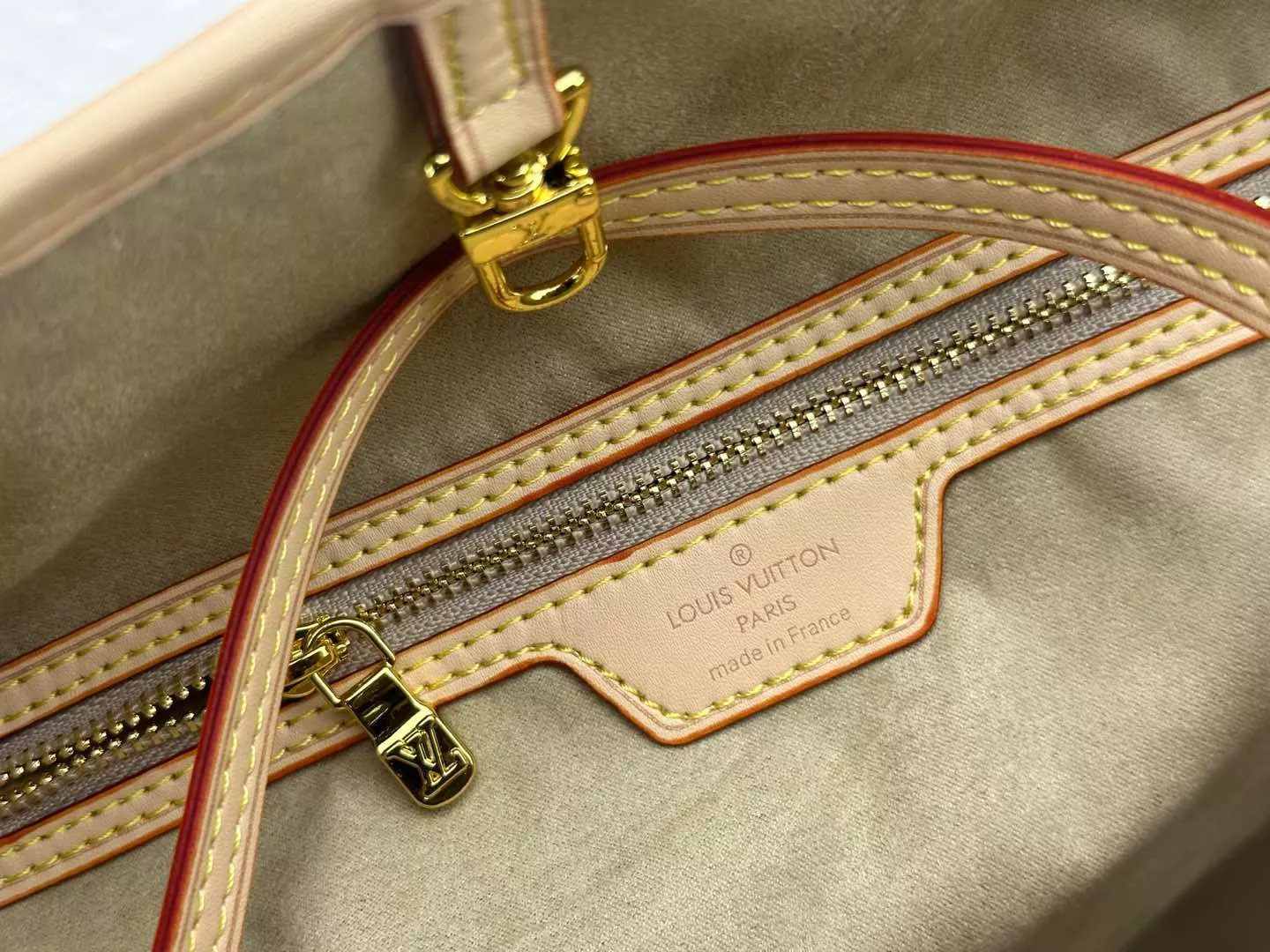 Practical 9441 Louis Vuitton AAA Quality Shoulder Bags For Women - Image 7