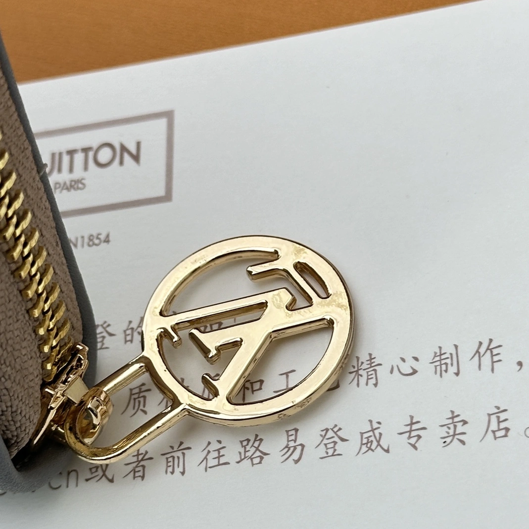 Refined 5131 Louis Vuitton LV Wallets For Women - Image 3