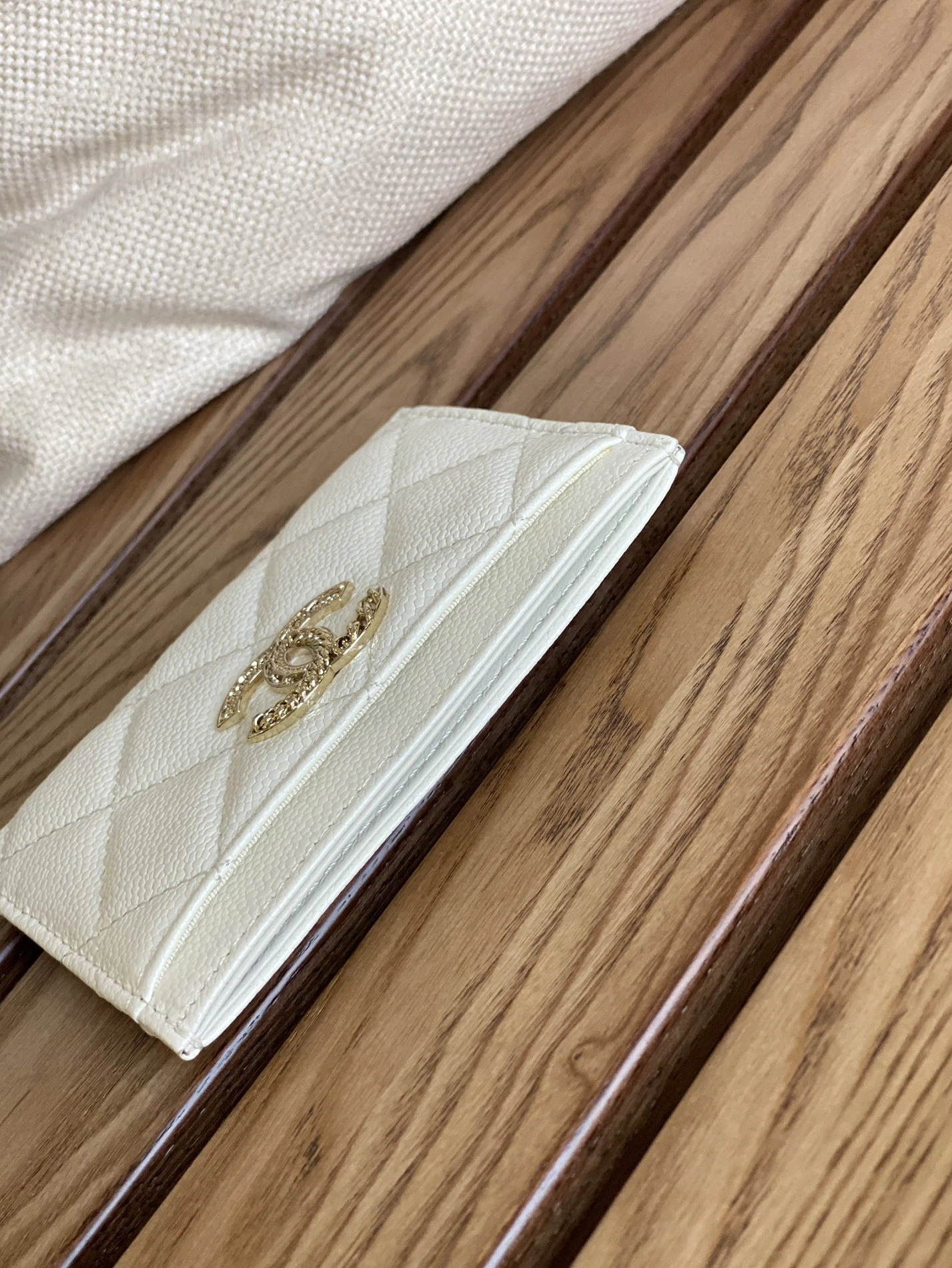 Reliable 4276 Chanel Card Case - Image 3