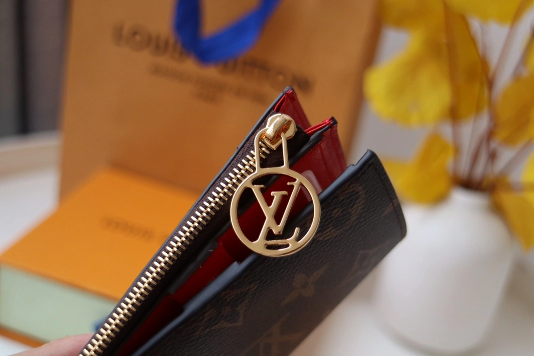 Reliable 5370 Louis Vuitton AAA Quality Card Case In Red - Image 4