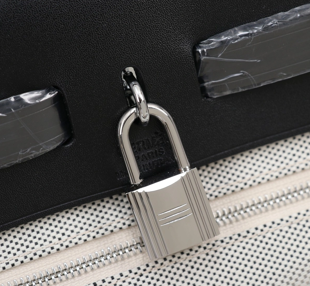 Reliable 6069 Hermes AAA Quality Handbags For Women - Image 4