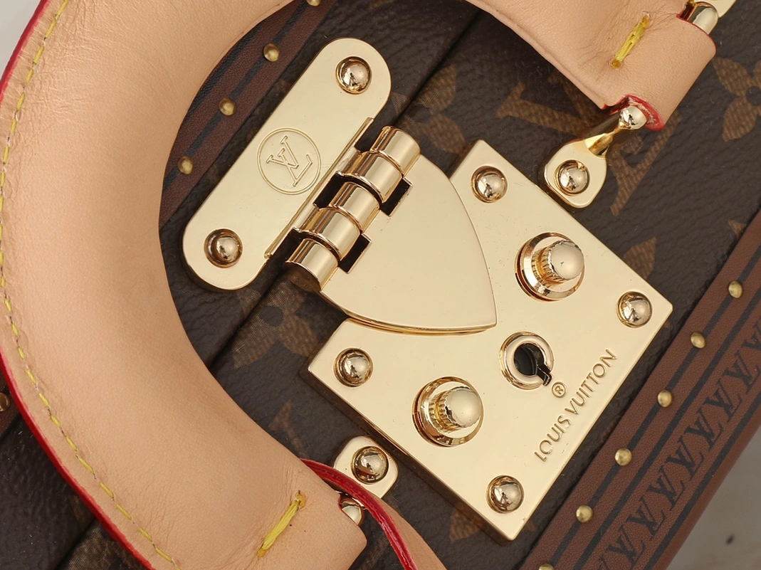 Reliable 6543 Louis Vuitton AAA Quality Handbags For Women - Image 5