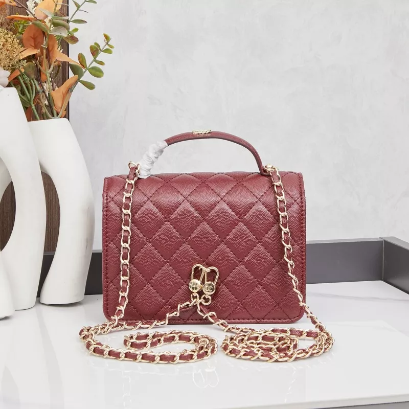 Resilient 2066 Chanel AAA Quality Messenger Bags For Women - Image 3